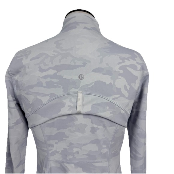 NEW Lululemon Define jacket 8 Gray Camo Luxtreme Stretch Full Zip Fitted Fitness - Picture 5 of 10